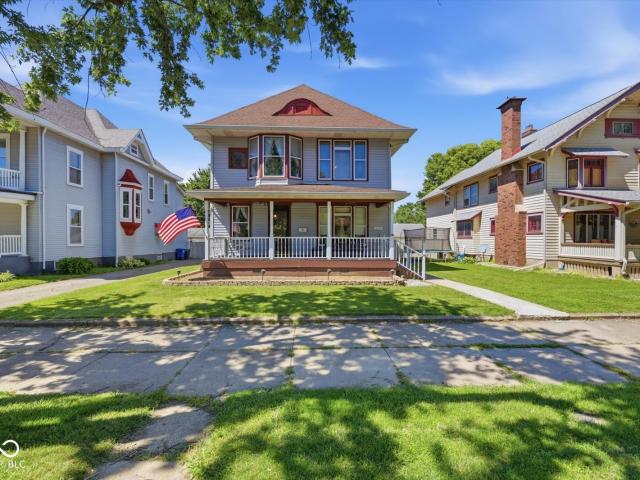330 W Broadway Street
