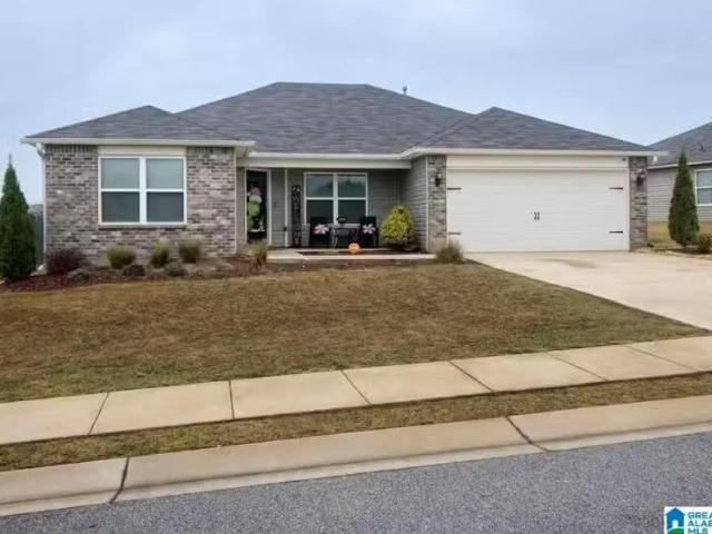 330 WOODLAND TRL, PELL CITY, AL 35125