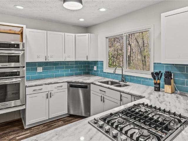 330 Winterberry Drive
