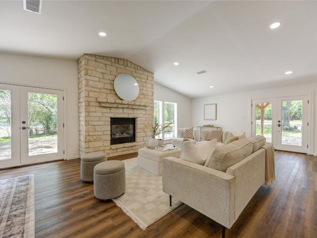 3314 Meier Road S