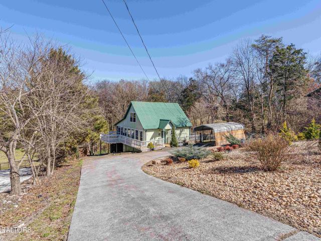 3314 Cove Point Drive
