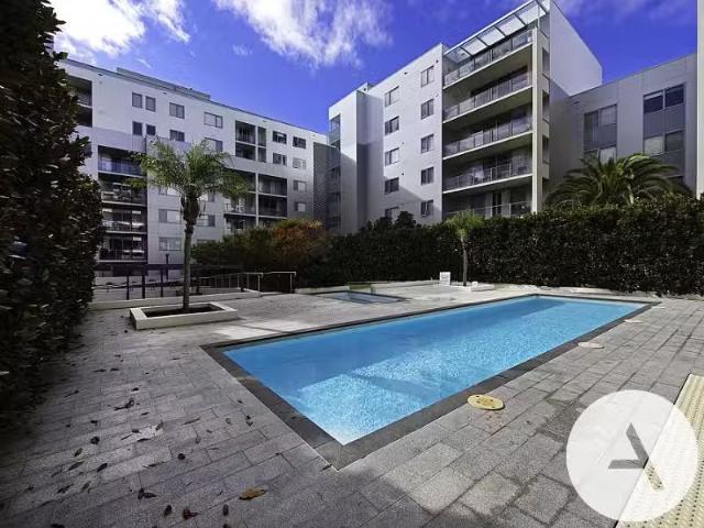 33/15 Coranderrk Street, CITY Apartment for rent Listed by Lu.