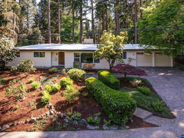 3316 NW Firwood Dr, Corvallis, OR 97330
