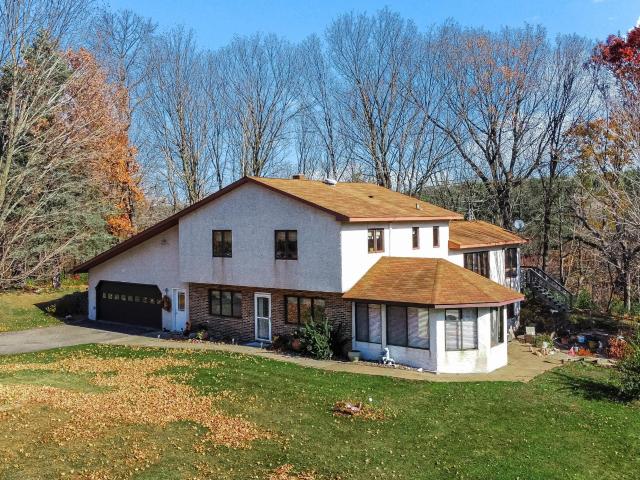 33175 N Lakes Trail