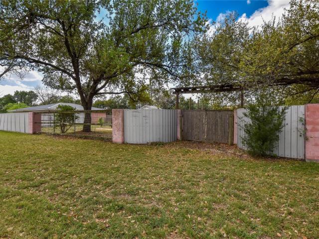 3317 Bosque Ln