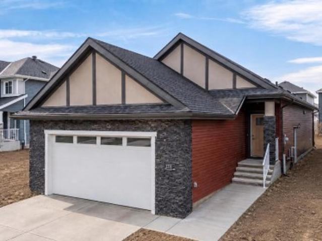 3318 Chickadee Drive Nw, Edmonton, AB, T5V 1R5 house for sale | Listing ID E4500 | Royal LePage