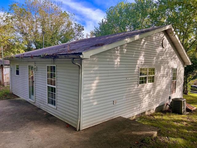 3318 Kentucky 174