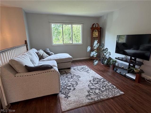 3318 Van Buren Drive