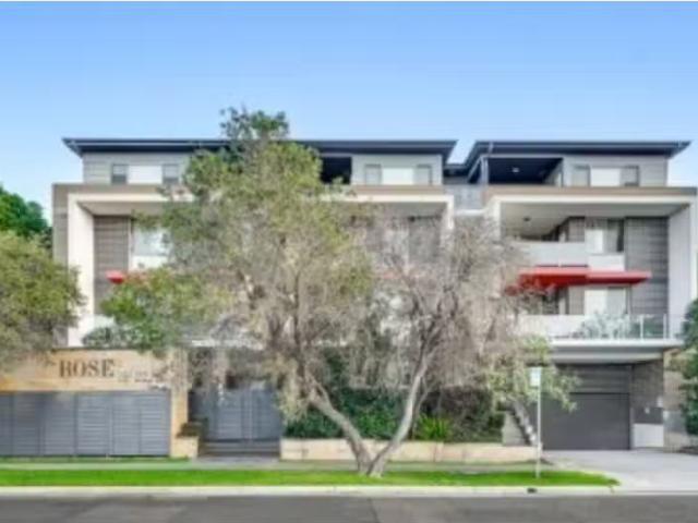 33/18 22A Hope Street, Rosehill Apartment for rent Listed by.