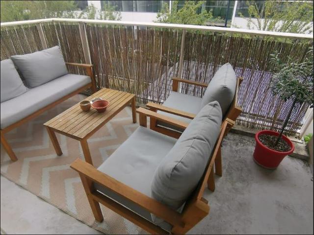 33100 BORDEAUX APPARTEMENT DEUX PIECES AVEC BALCON ET PARKING