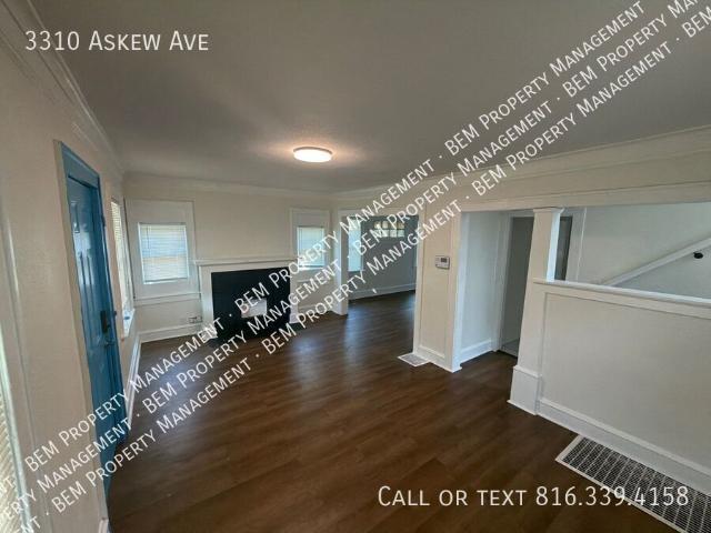 3310 Askew Ave, 3 beds, 2 full baths
