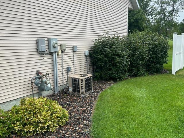 3310 Eagle Ridge Drive W