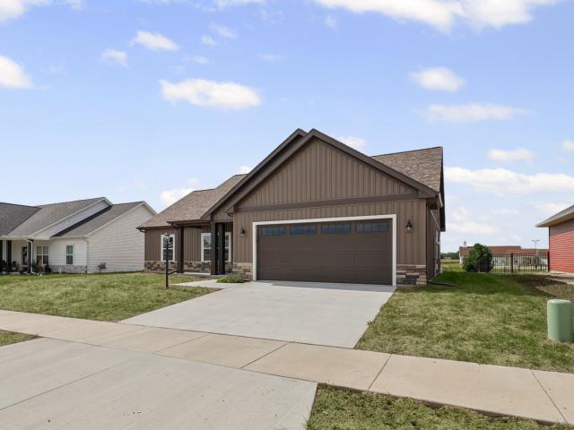 3311 Melissa Lane
