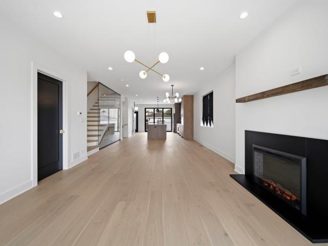 3311 N Ozark Avenue