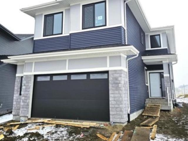 3311 Chernowski Way Sw, Edmonton, AB, T6W 5H2 house for sale | Listing ID E4492 | Royal LePage
