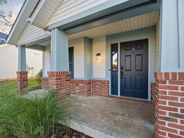 3311 Crosspoint Court S