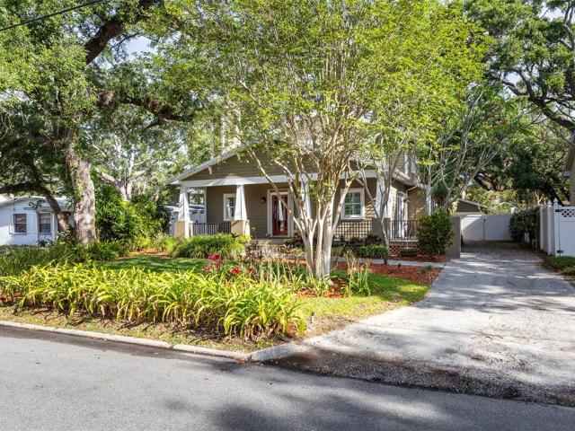 3311 W Hawthorne Rd, Tampa, FL 33611 | MLS #TB8498
