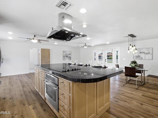 3312 E Flower Street