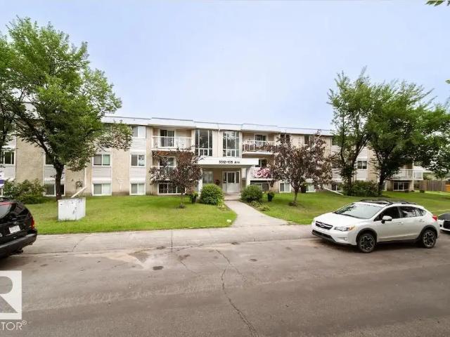 3312 105 AV NW