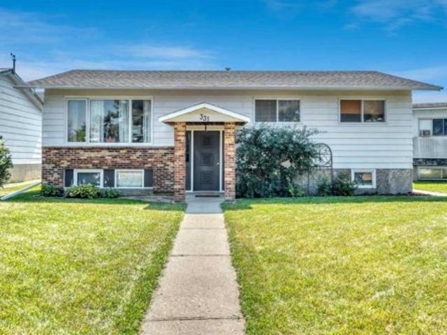 331 5 Avenue, Strathmore, AB, T1P 1B5 house for sale | Listing ID A2334 | Royal LePage