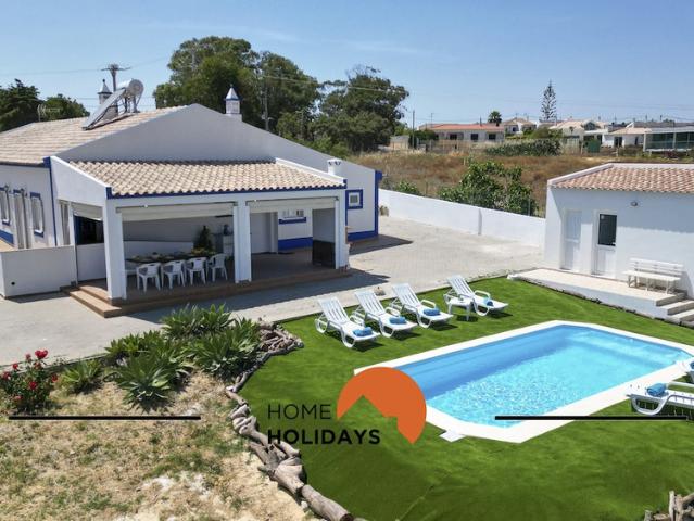 #331 Casa Chico Rita by Home Holidays