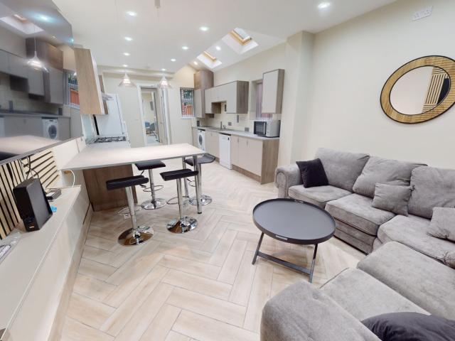 331 Dawlish Road Birmingham Similar Properties