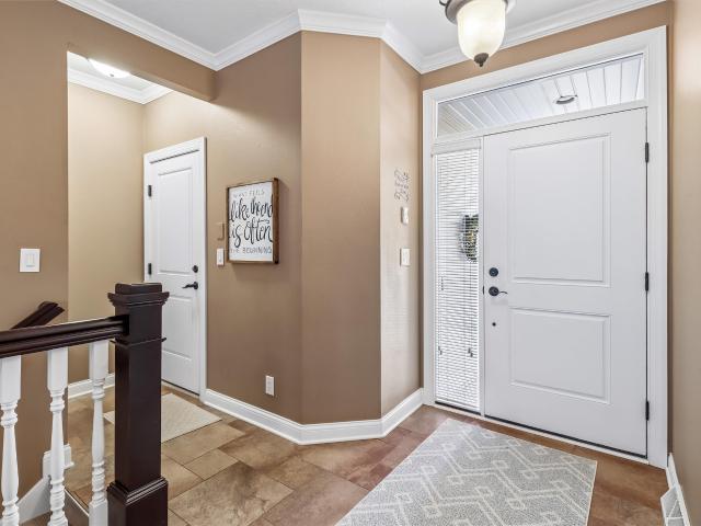 331 NE Aaron Lane