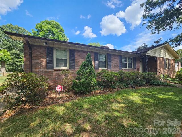 331 Woodside Drive