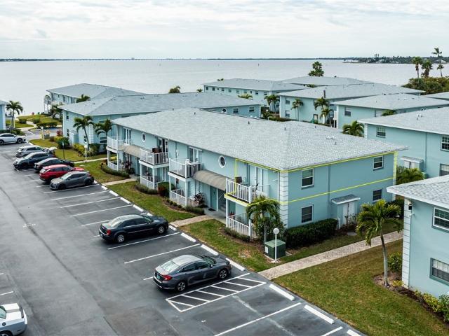 3324 N Key Dr, Unit 8, North Fort Myers, FL 33903 | MLS #2026003