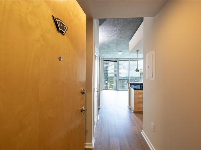 3324 Peachtree Road NE 1717