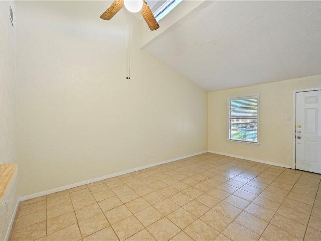 3325 Bluestem Circle