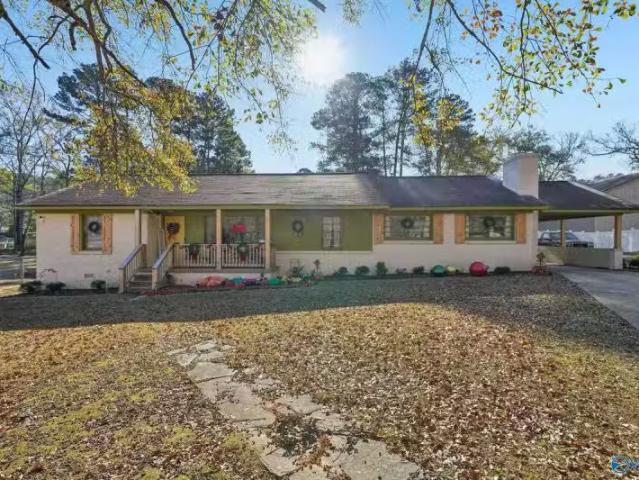 3326 LIVINGSTON TRCE, SYLACAUGA, AL 35150