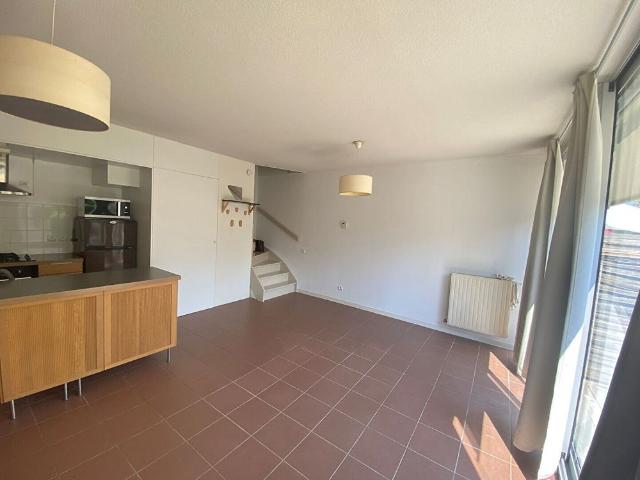 33270 HAUT FLOIRAC MAISON T3 A LOUER