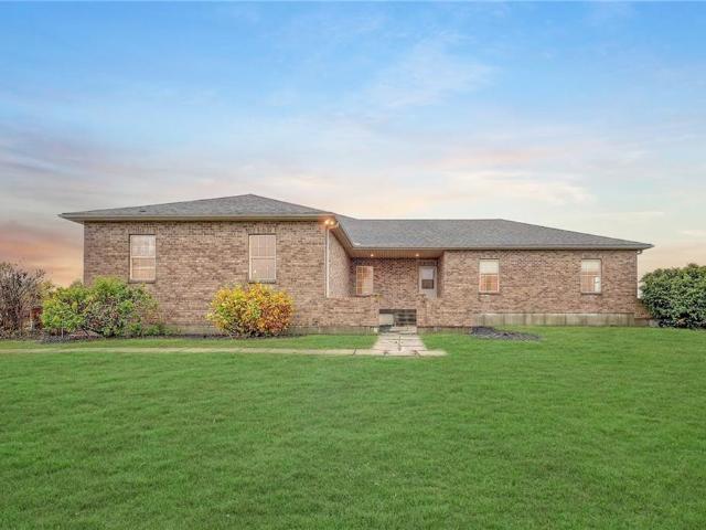 33270 Switzer Rd, Paola, KS 66071 | MLS #2594