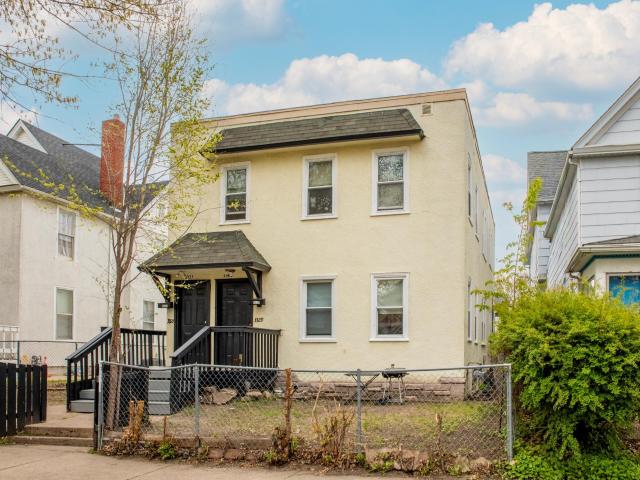 3327 Oakland Avenue