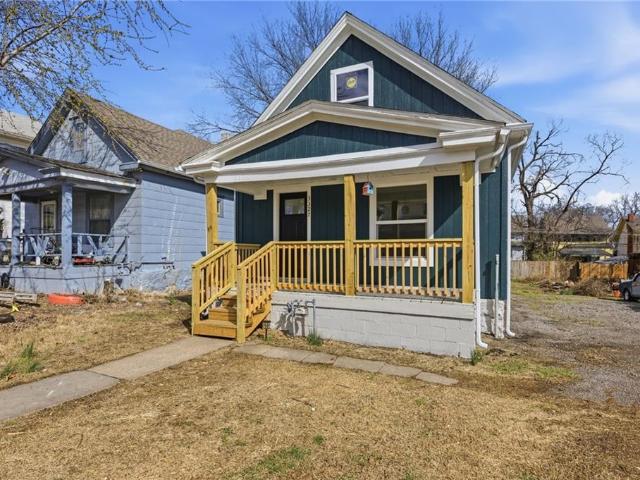 3327 Garfield Ave, Kansas City, MO 64109 | MLS #2605