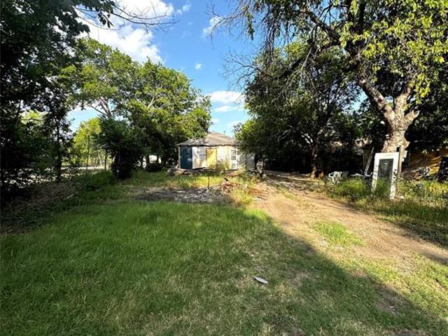 3327 Peoria Street