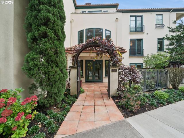 3328 SW Barbur Blvd, Unit 5, Portland, OR 97239 | MLS #254540