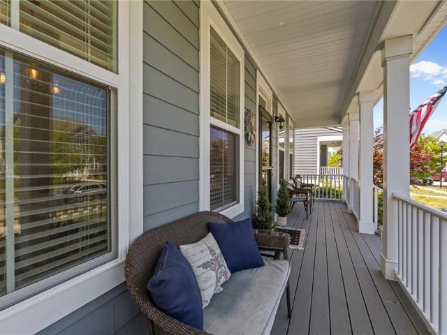 3329 Conservancy DR