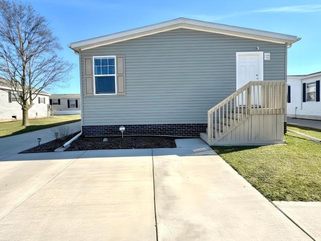 33200 Sumac Court