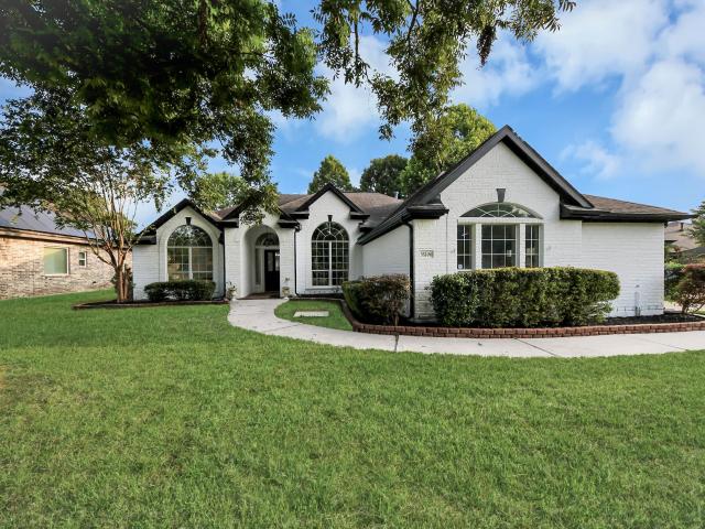 33206 Whitley Court