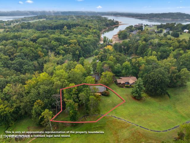 3320 Hazelwood Court