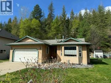 3320 14Th Avenue, Castlegar, BC, V1N 4G1 house for sale | Listing ID 10380 | Royal LePage