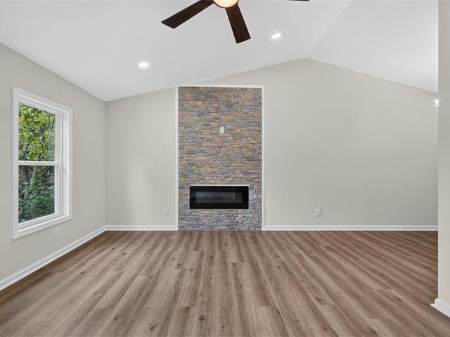 3321 Eastwood Trail