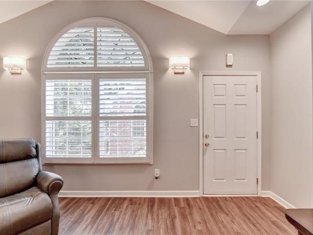 3321 Raes Creek Road BLDG 11
