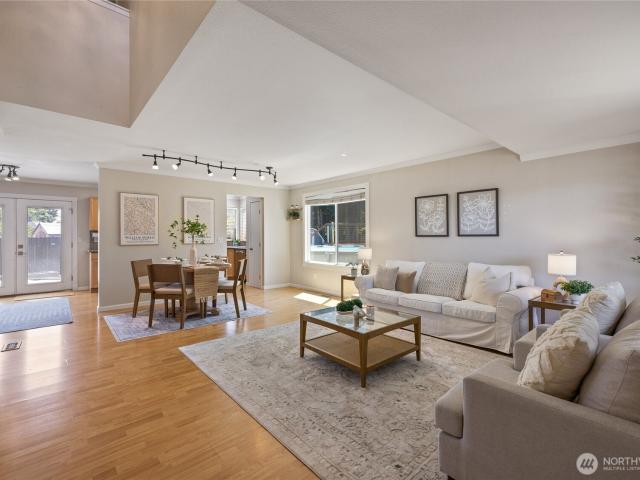 3321 48th Avenue Ct NE