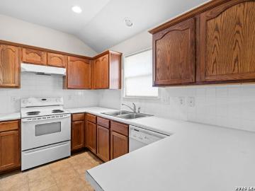 3322 Butler Pass