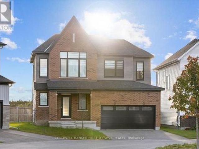 332 Appalachian Circle, Ottawa, ON, K2J 6X3 house for sale | Listing ID X13883 | Royal LePage
