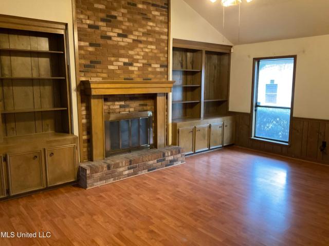 332 Brad Street