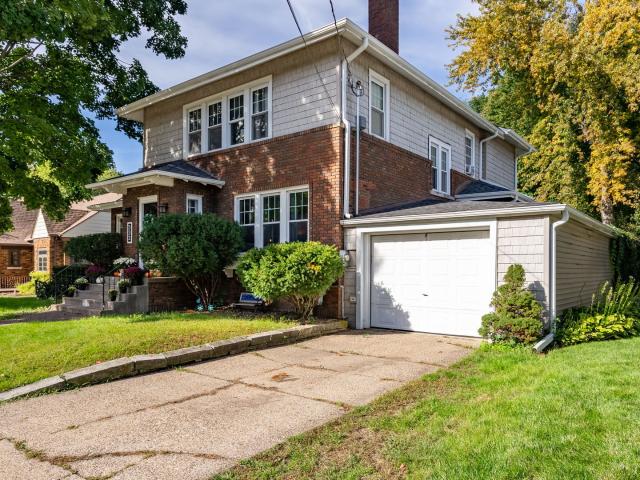 332 Forest Road
